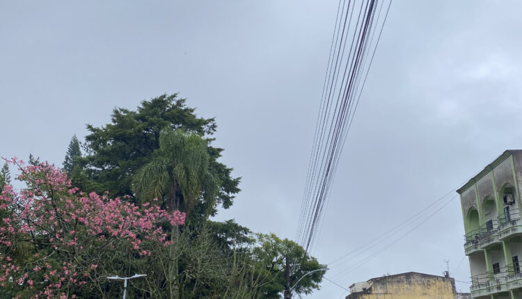 nublado-chuva-cangucu-centro-